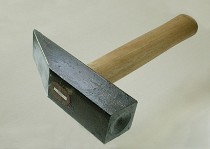 Walling Hammers